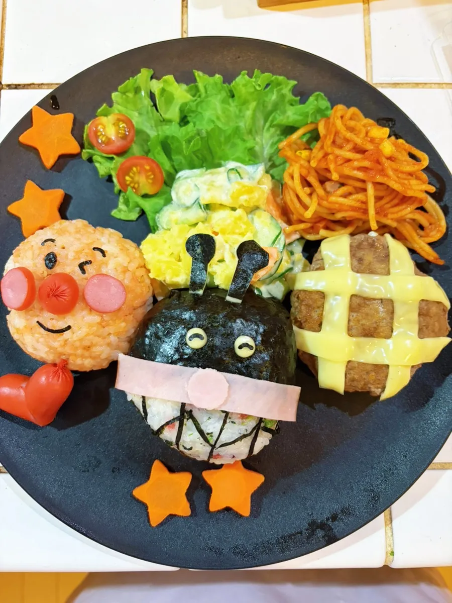 【職員コラム】2歳の誕生日🧁